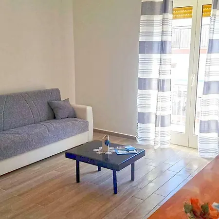Lägenhet La Dimora Di Rosa Manfredonia